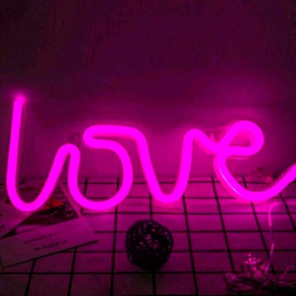 Pink Love Neon Light - Picture 2 of 2